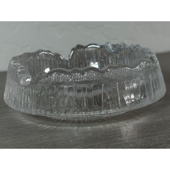 Vintage Finlandia Vodka Clear Glass Ashtray – Textured Ice Glass Design, Barware - Picture 1 of 5